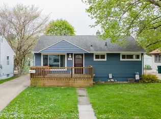 1921 Hillcrest St, Lansing, MI 48910