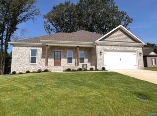 15813 Davis Rd, Athens, AL 35611