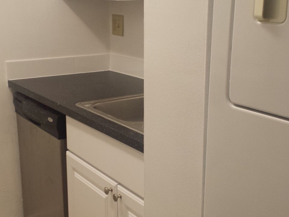 2nd image of 4156 NW 90th Ave APT 203