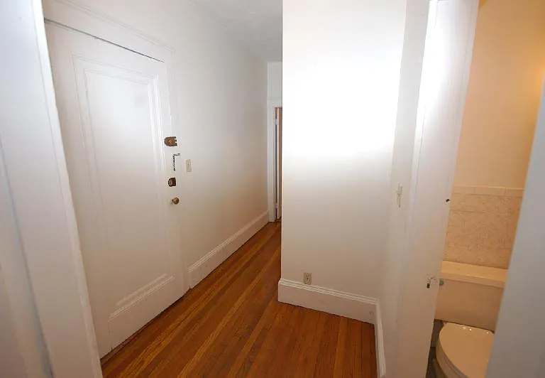 11 Scottfield Rd #9 — Photo 4