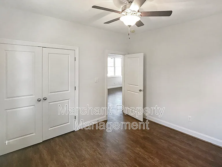 180 Floyd St — Photo 15
