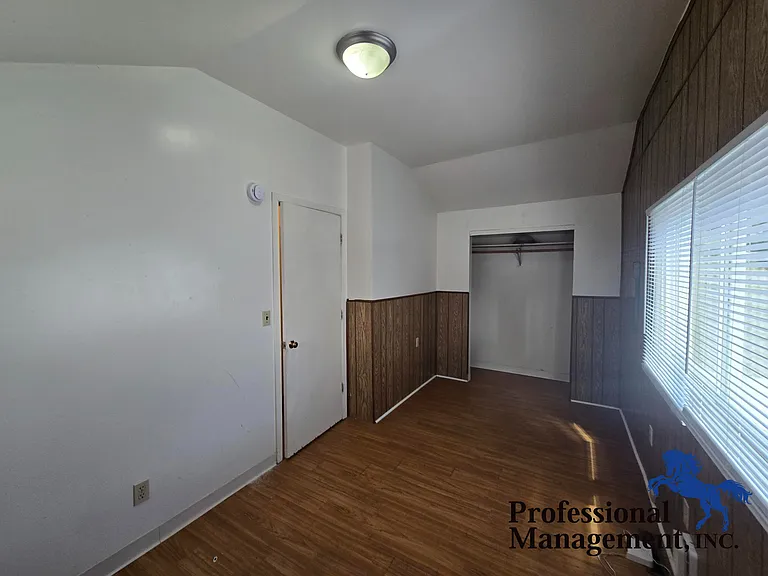 Bedroom 1-2