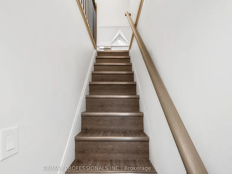 388 Wilson St #3 — Photo 2