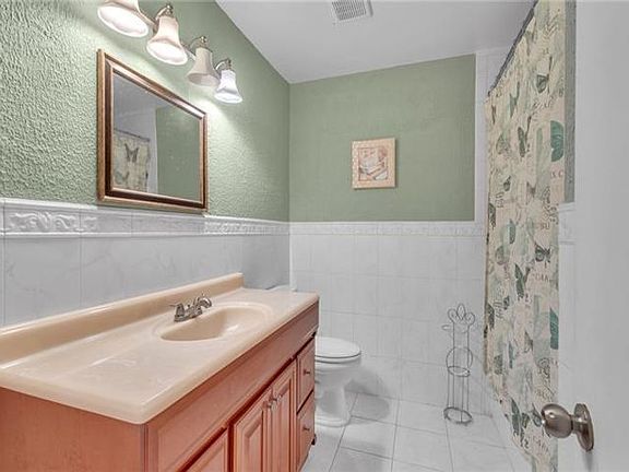 5th image of 873 NW 81st Way #1