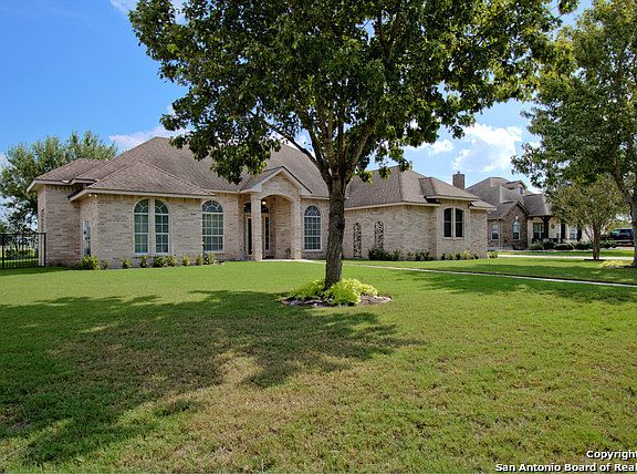 2nd image of 111 Maria Ln