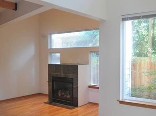 18016 Stone Ave N #D, Shoreline, WA 98133