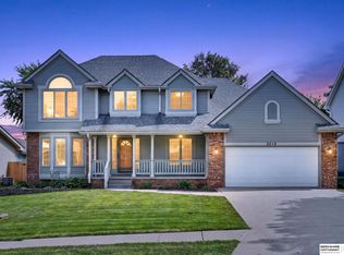 2515 Coffey Ave, Bellevue, NE 68123
