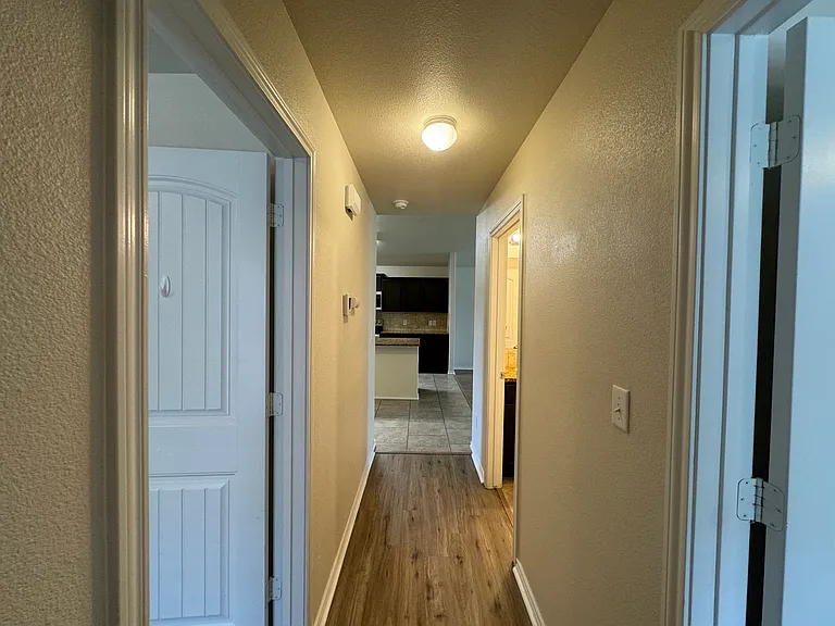 10113 Viola Ave — Photo 30