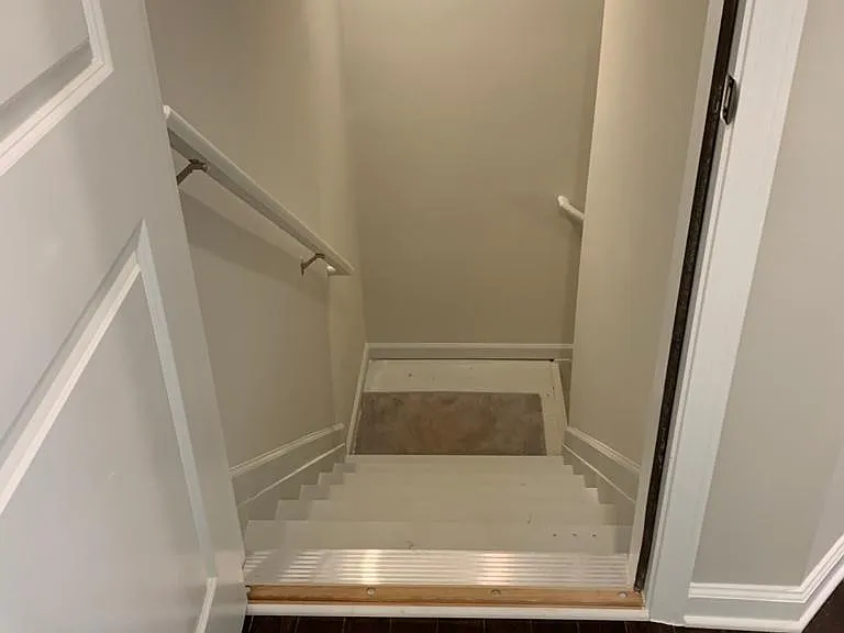 1319 Elderwood Way — Photo 4