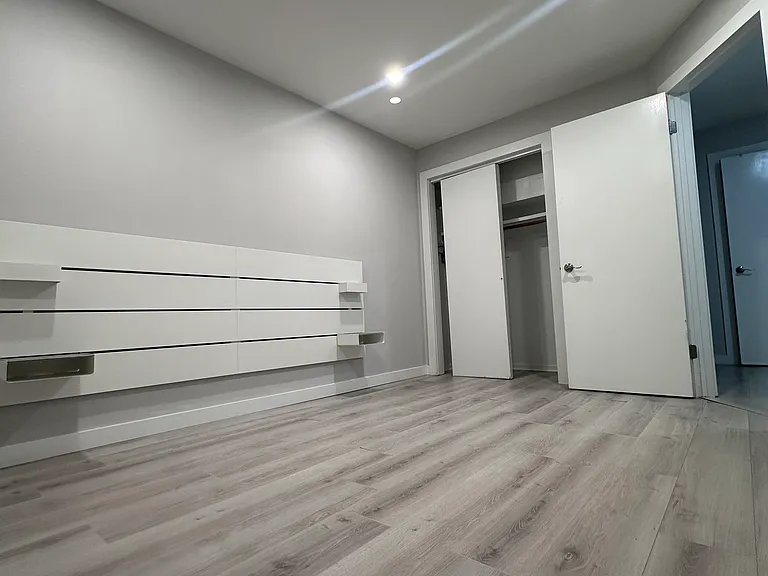 304 Palsa Ave — Photo 11