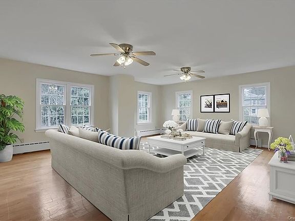 4th image of 72 Thompson Ave