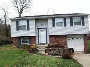 3260 Regal Ln, Cincinnati, OH 45251