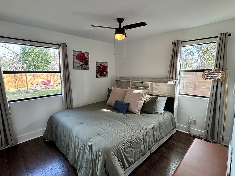 803 N Church St — Photo 8