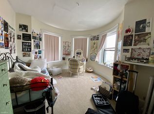 242 Hemenway St #B6, Boston, MA 02115