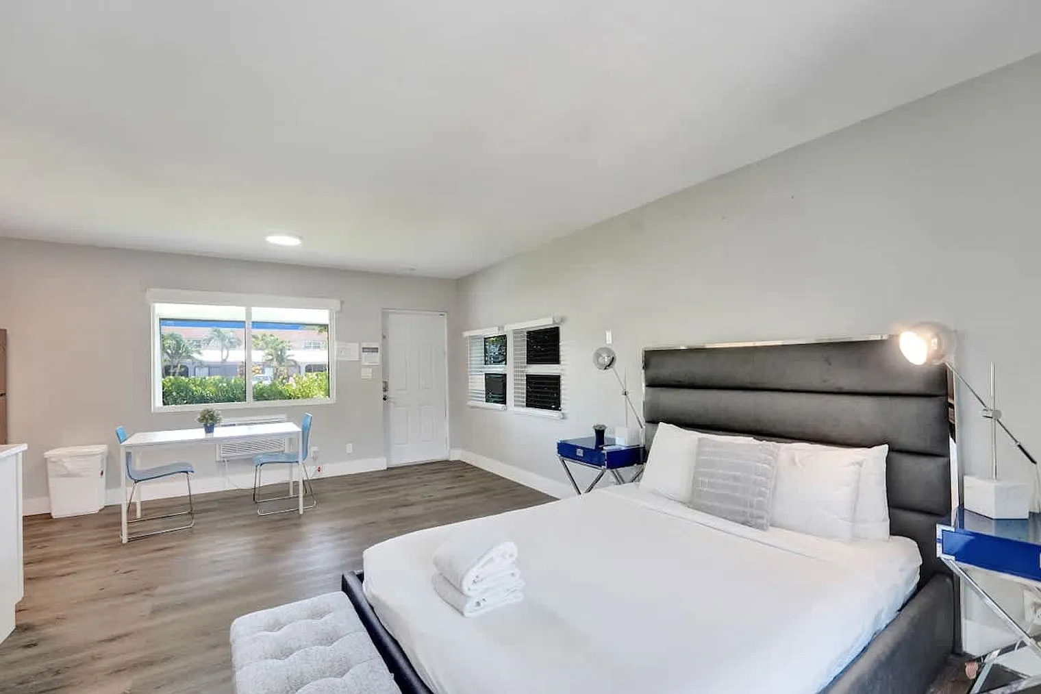 Studio, 1.0 bath, 387 sqft, $2,535 — Photo 2