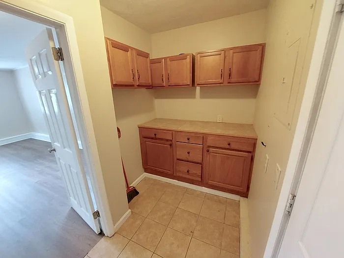 329 Bernice Pl — Photo 10