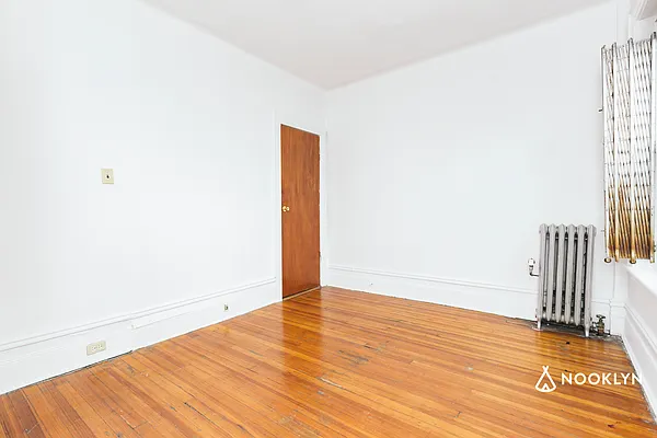 Rented by Nooklyn NYC LLC | media 12