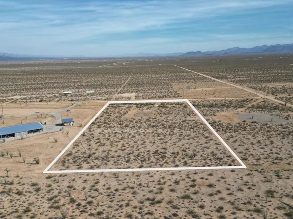 0 W Cielo Rd, Yucca, AZ 86438