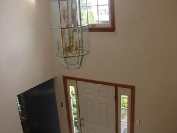 4th image of 141 Cool Spings Ln