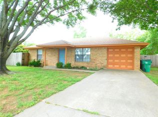 722 S Church St, Pilot Point, TX 76258