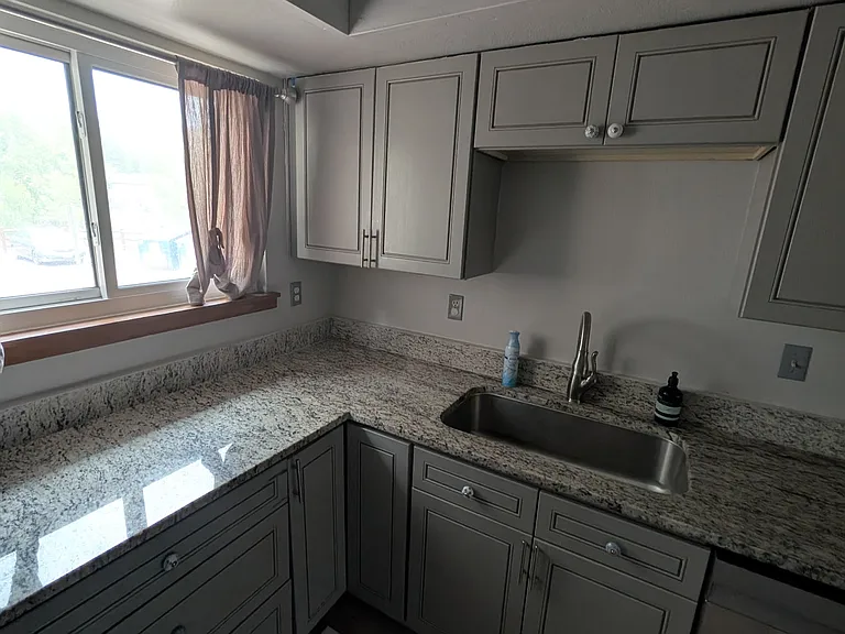 246 S Oman Rd — Photo 9