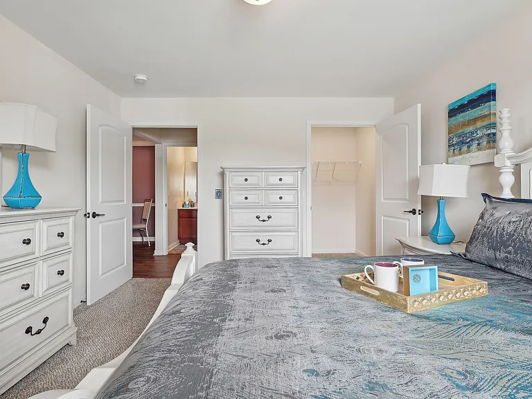 Nicholas Place Apartments — Photo 96