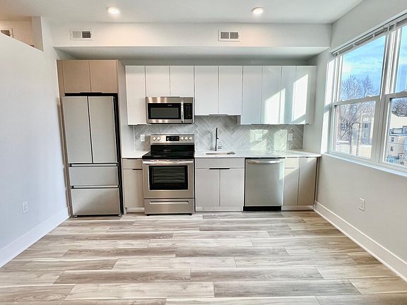 2nd image of 3837 Wallace St #3A