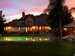 898 Hardstone Way, Santa Rosa, CA 95405