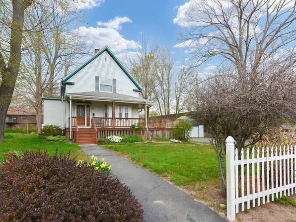 55 West St, Randolph, MA 02368