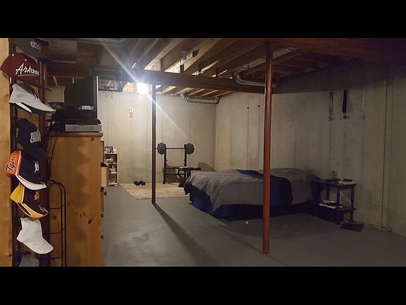 5th image of 407 E Cherry St #409