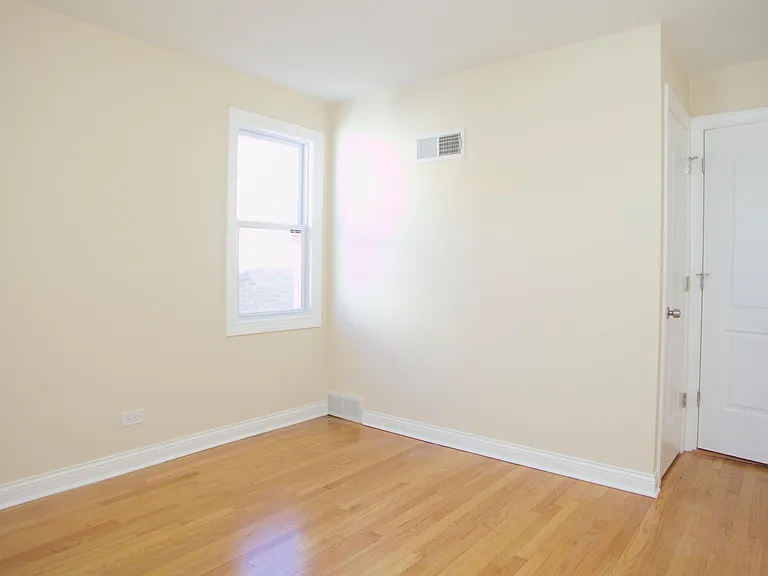 719 Brummel St #2 — Photo 8