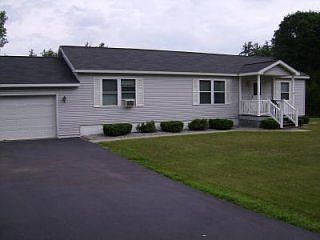 2nd image of 511 Grand Ave