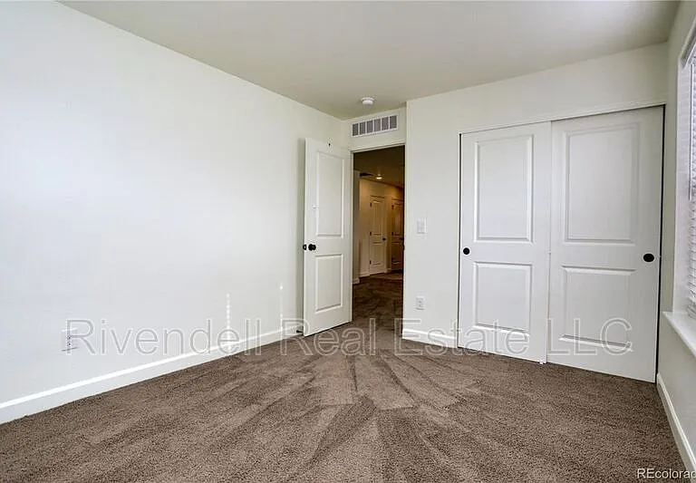 2979 Low Meadow Blvd — Photo 11