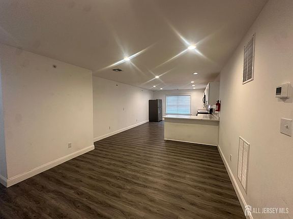 3rd image of 35 2nd St #1