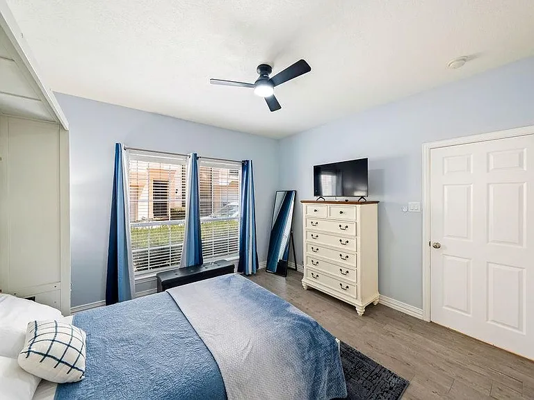 7143 Laguna Villas — Photo 9