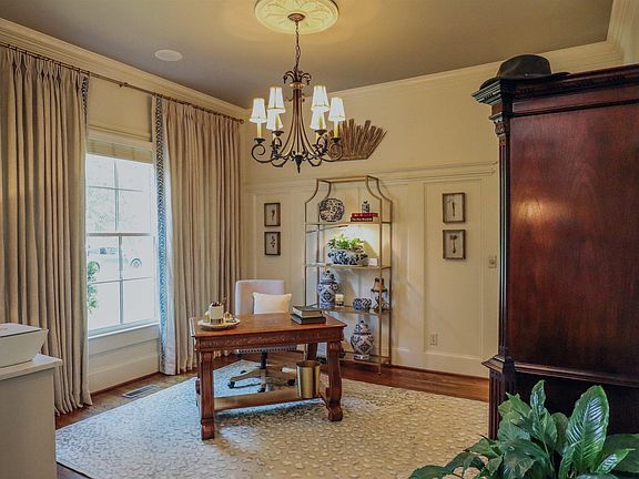 5th image of 3746 Chapel Creek Cir
