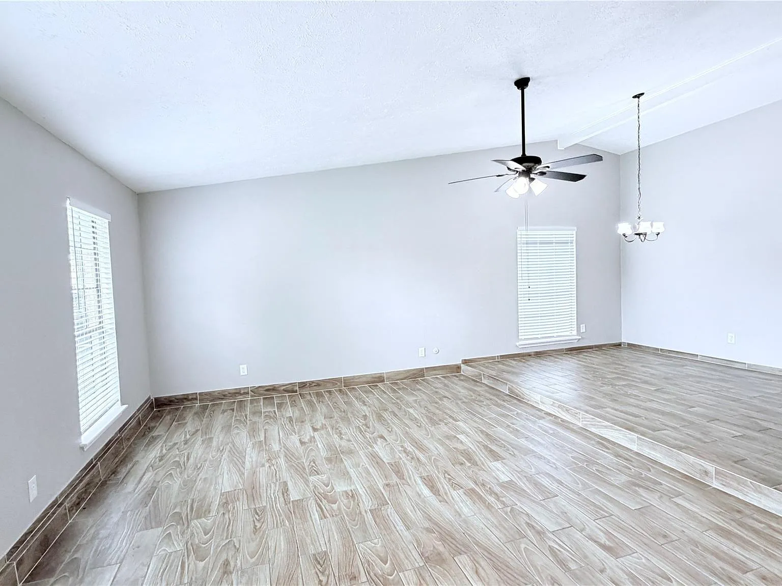 4 bed, 2.5 bath, 2213 sqft, $1,950 — Photo 3