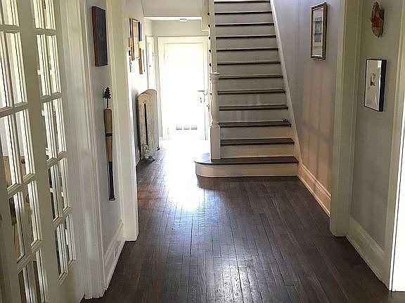 2nd image of 10217 Edgewater Dr