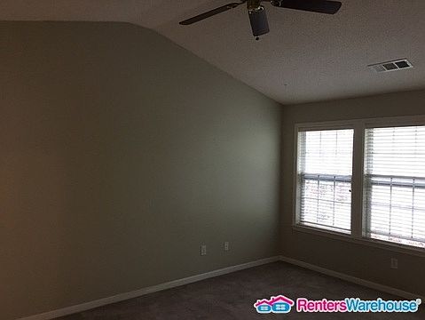 5th image of 440 Wittenridge Ct