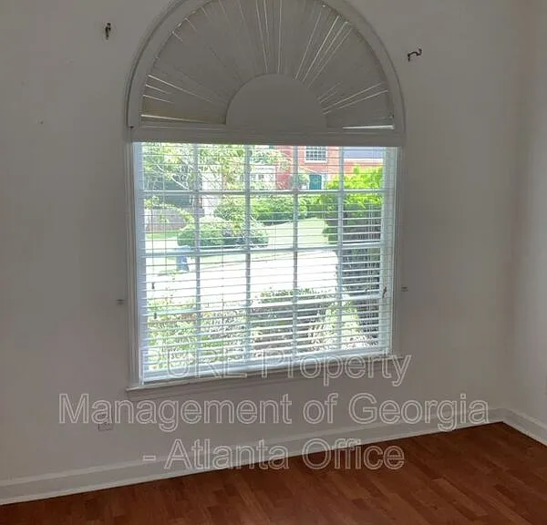 909 Michael Lee Way — Photo 6