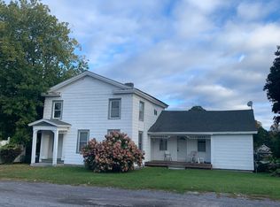 5 Main St, Hagaman, NY 12086