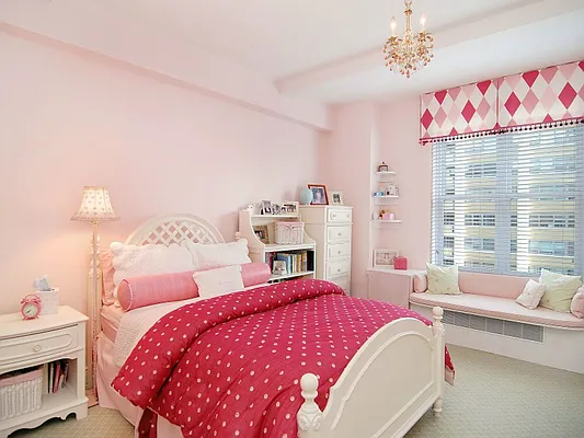 Sold by Sotheby's International Realty | media 25