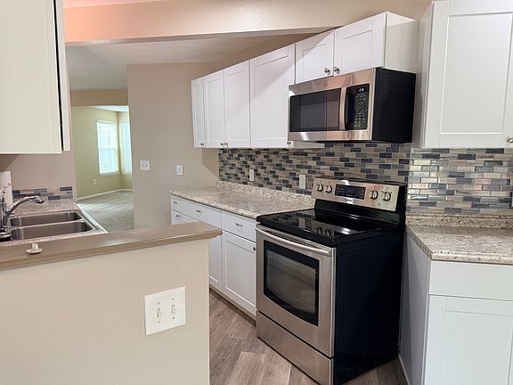 2nd image of 3164 W Sugarbowl Ct