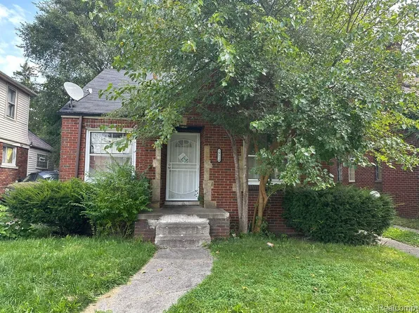 19510 Waltham St, Detroit, MI 48205
