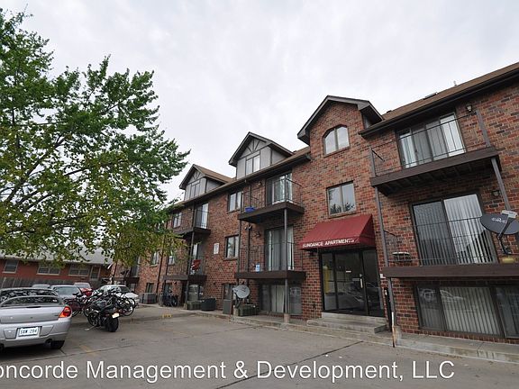 5th image of 945 D St APT 18
