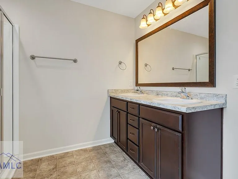 64 Brandonwood Rd NE — Photo 32