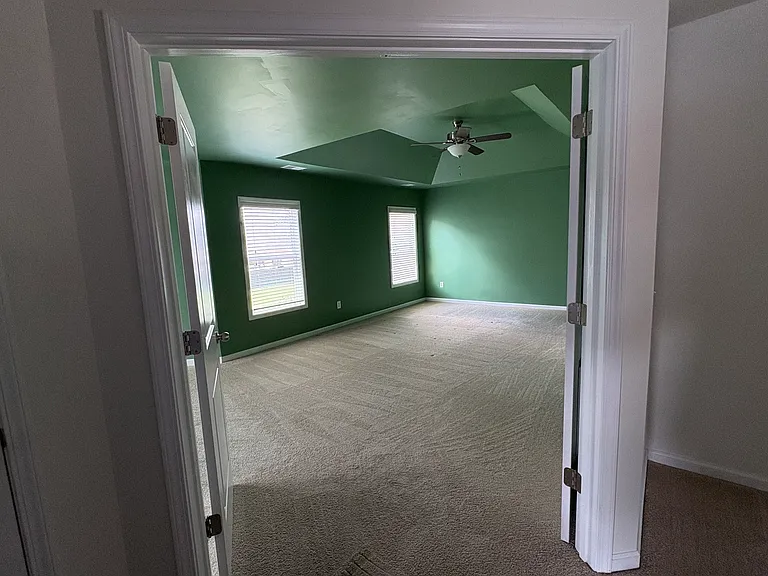 64 Leatherwood Dr — Photo 16