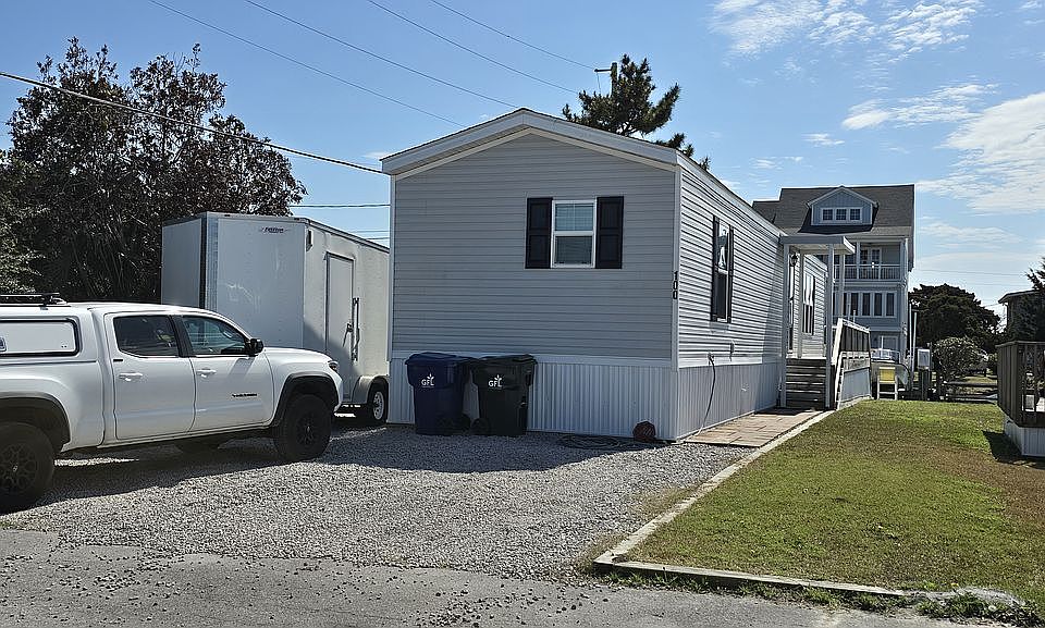 1st image of 100 Shore Dr #Ii