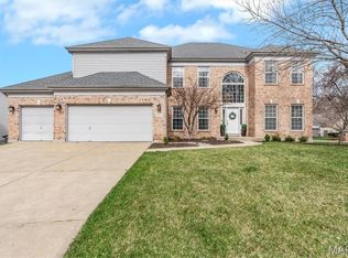 1600 Valley Hill Ct, Dardenne Prairie, MO 63368