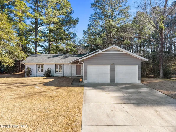 209 Warren Court, Jacksonville, NC 28546